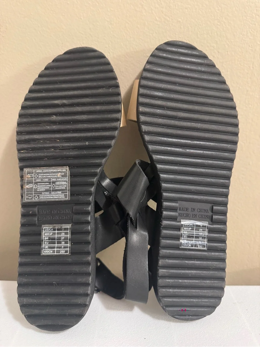 Forever 21 Black & Beige Sandals